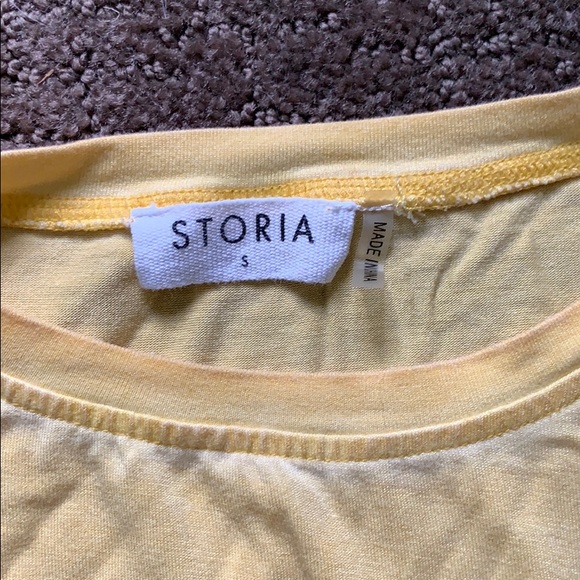 Small top - Picture 3 of 3